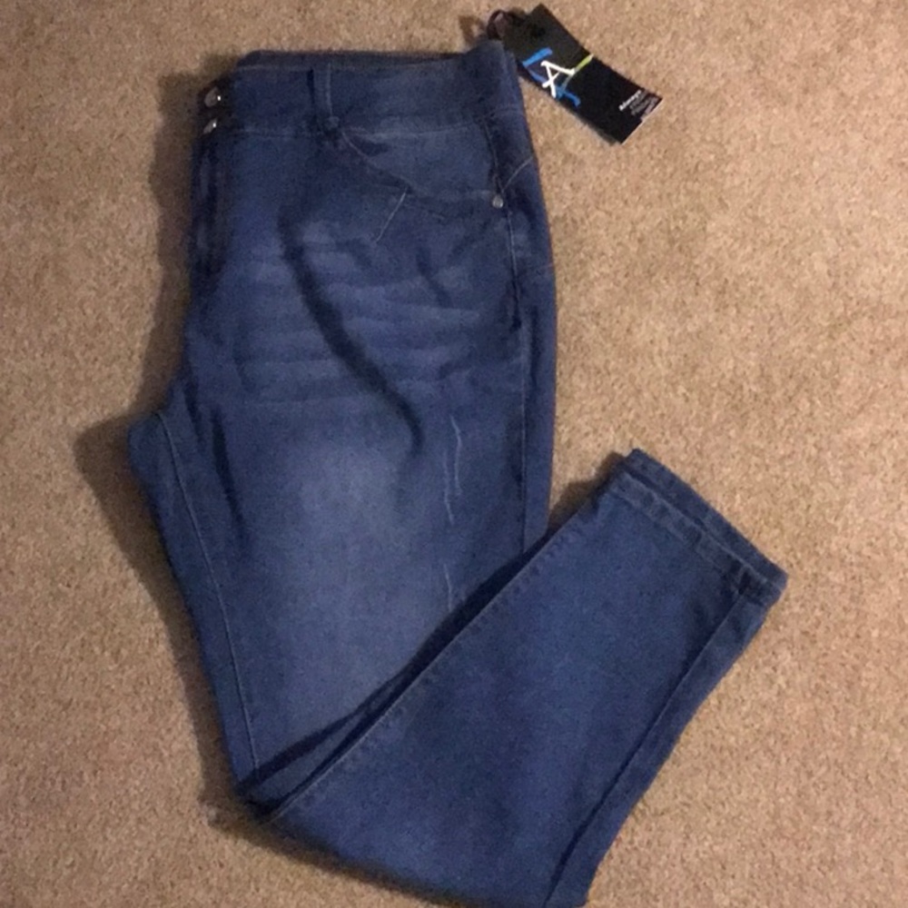 New Always Friday Jeans